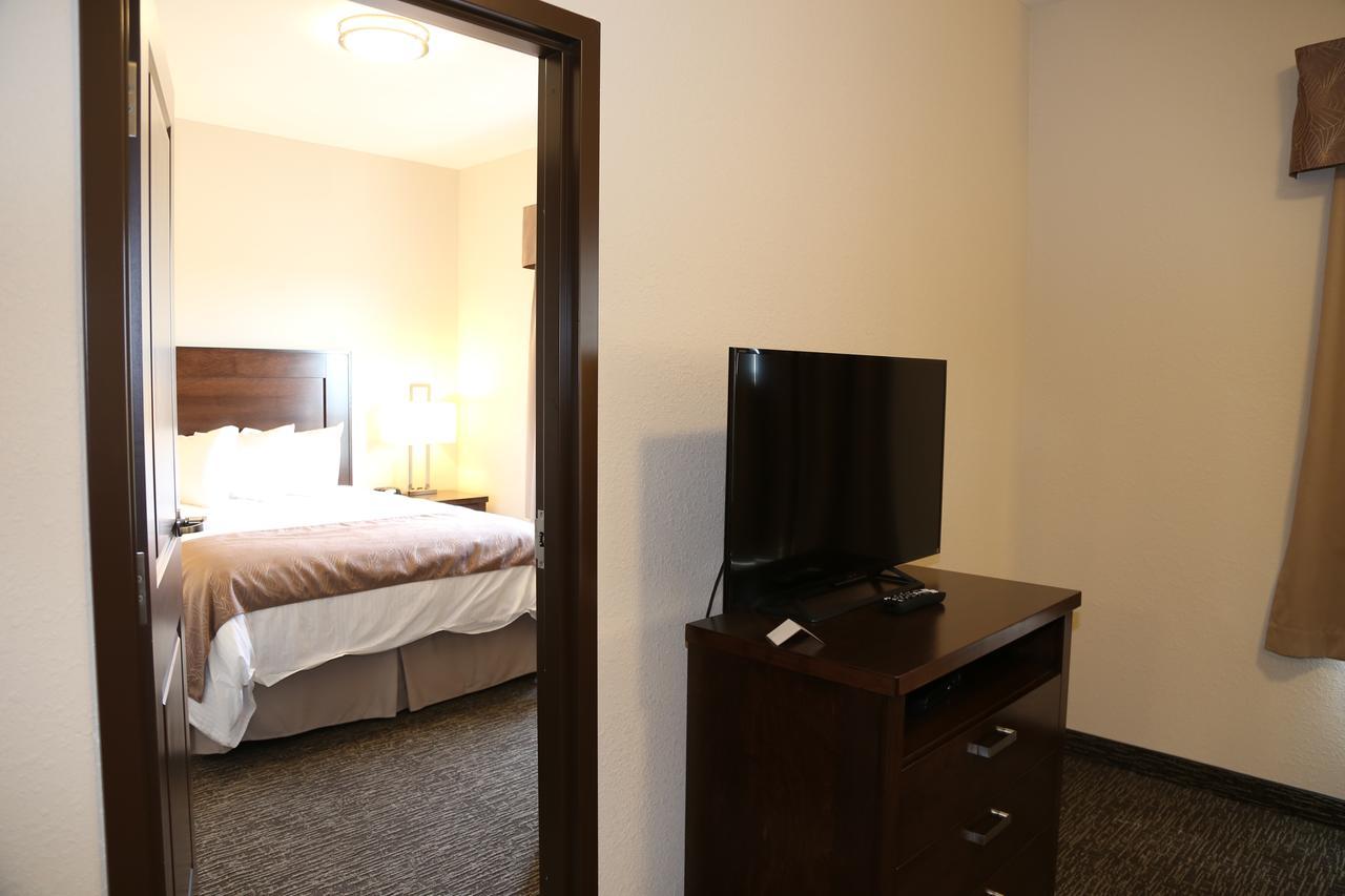 Prairie Moon Inn & Suites Macklin Zewnętrze zdjęcie