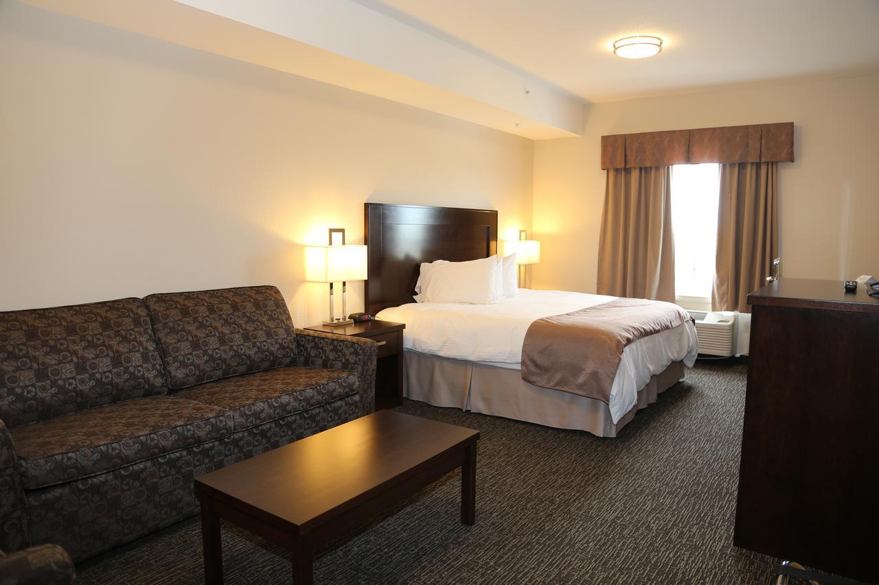 Prairie Moon Inn & Suites Macklin Zewnętrze zdjęcie